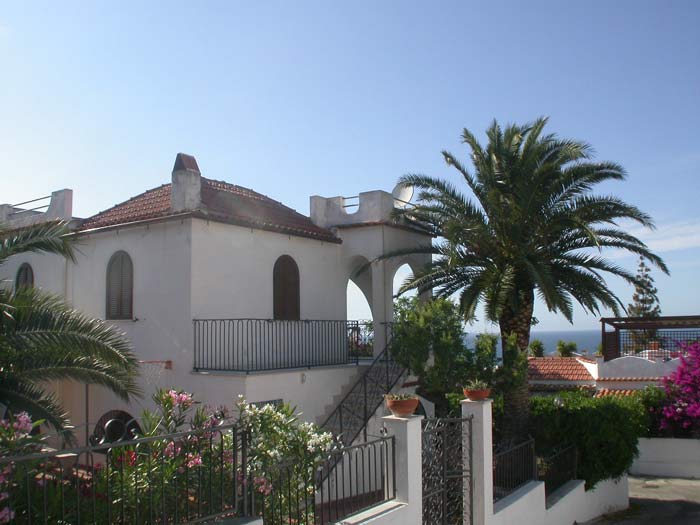 Villa Faina Valle Scinni 